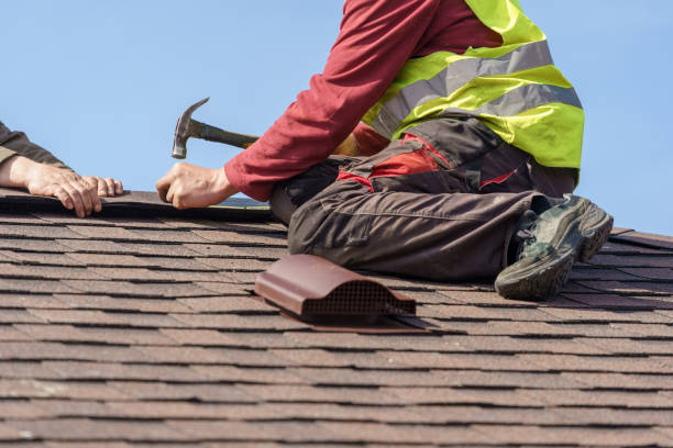 Best Emergency Roof Repair  in Niagara, WI